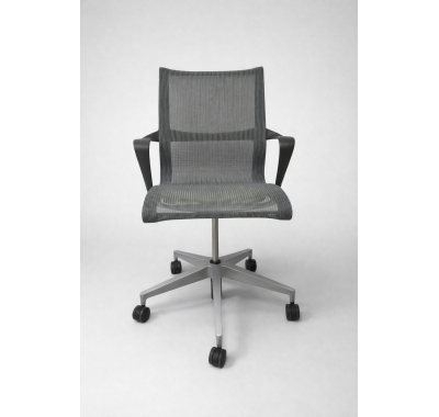 Fauteuil SETU Herman MILLER Alpine à roulettes reconditionné