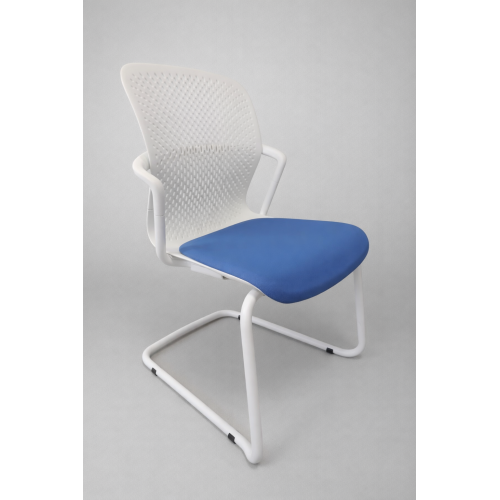 Fauteuil KEYN blanc assise bleue reconditionné - Herman MILLER